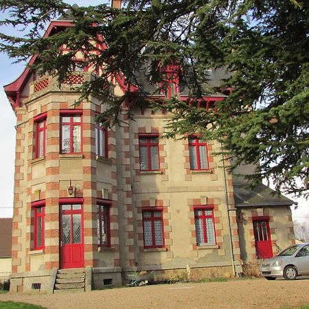 Chateau Lezat - Chambres D'Hotes La Souterraine Exteriör bild