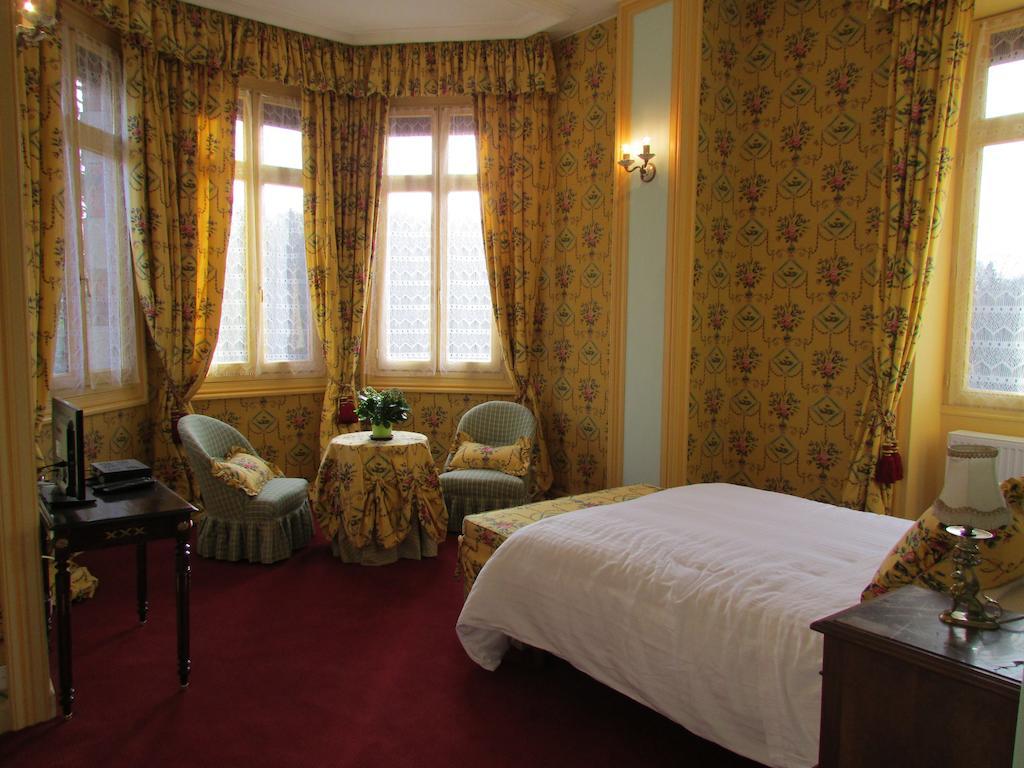 Chateau Lezat - Chambres D'Hotes La Souterraine Rum bild