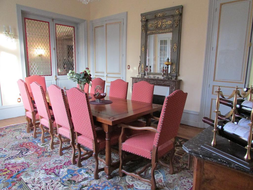 Chateau Lezat - Chambres D'Hotes La Souterraine Exteriör bild