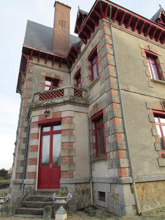 Chateau Lezat - Chambres D'Hotes La Souterraine Exteriör bild